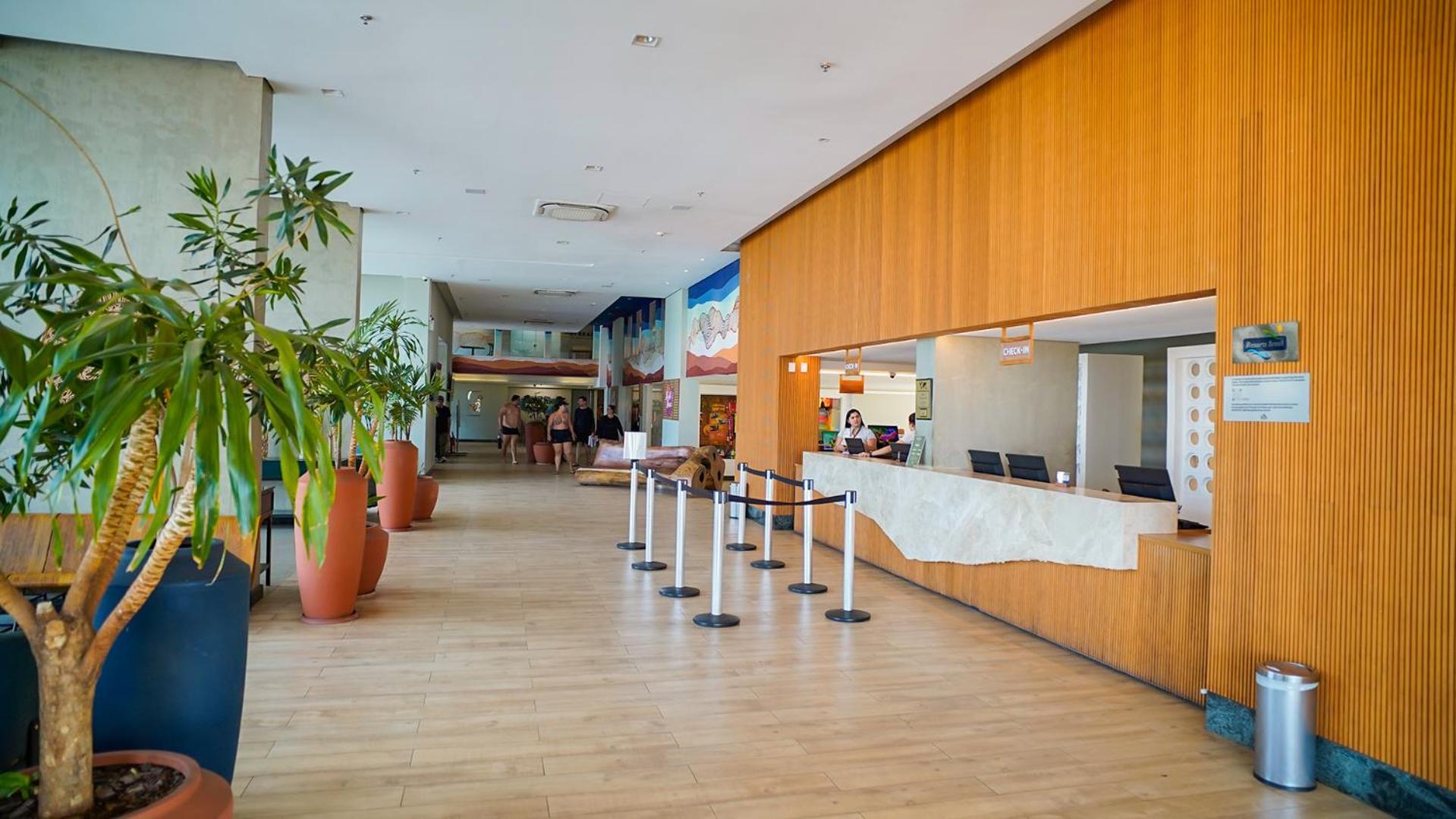 Hot Beach Suites Олимпия Экстерьер фото